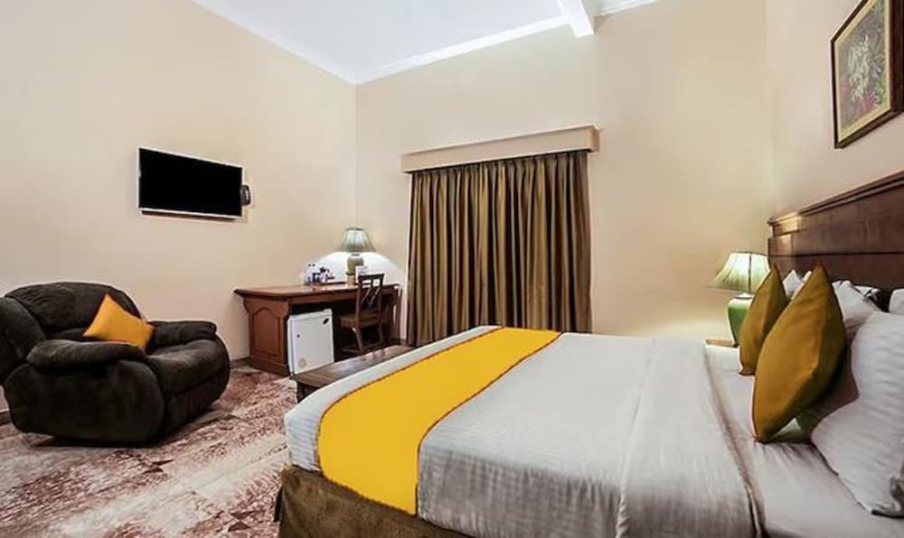 Агра: Fabhotel The Dayal