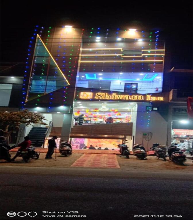 Hotel Shivam Inn Party Palace By WB Inn — фото 1