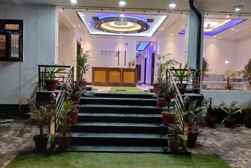 Агра: Bhawana Hotel