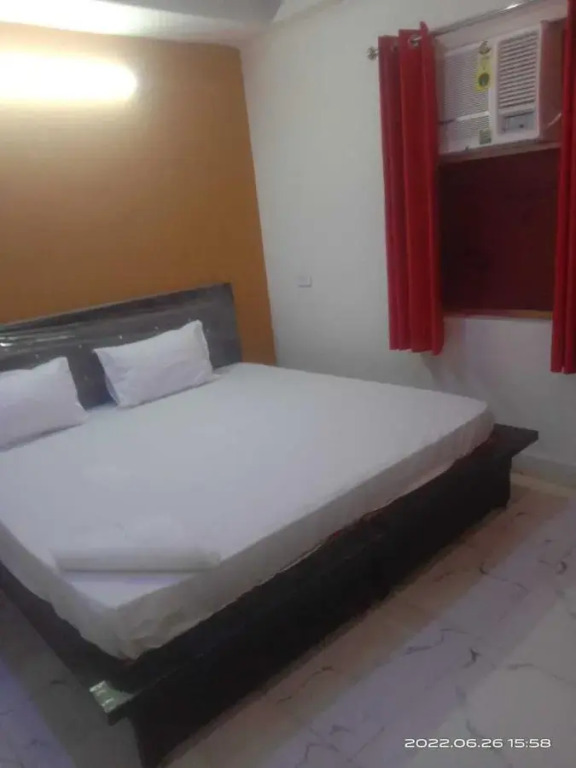Алипур: OYO Flagship 70281 Sukoon Inn Hotel
