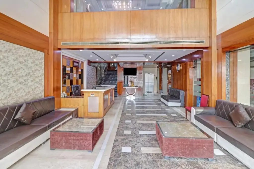 Алипур: Oyo Townhouse 841 Parker Plaza