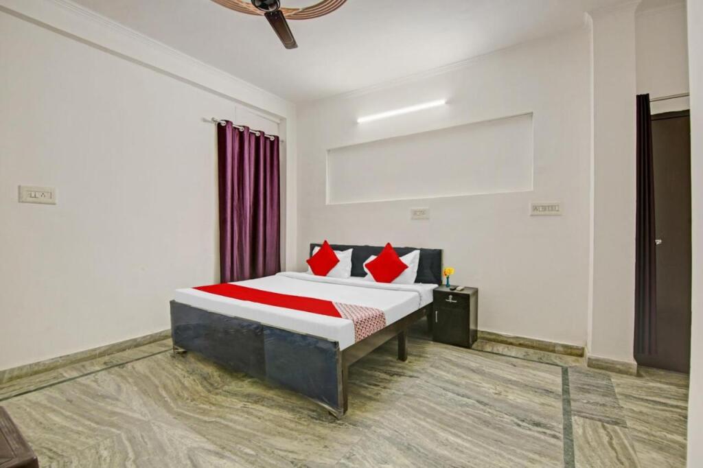 Нью-Дели: OYO Flagship 807848 Mannat Residency
