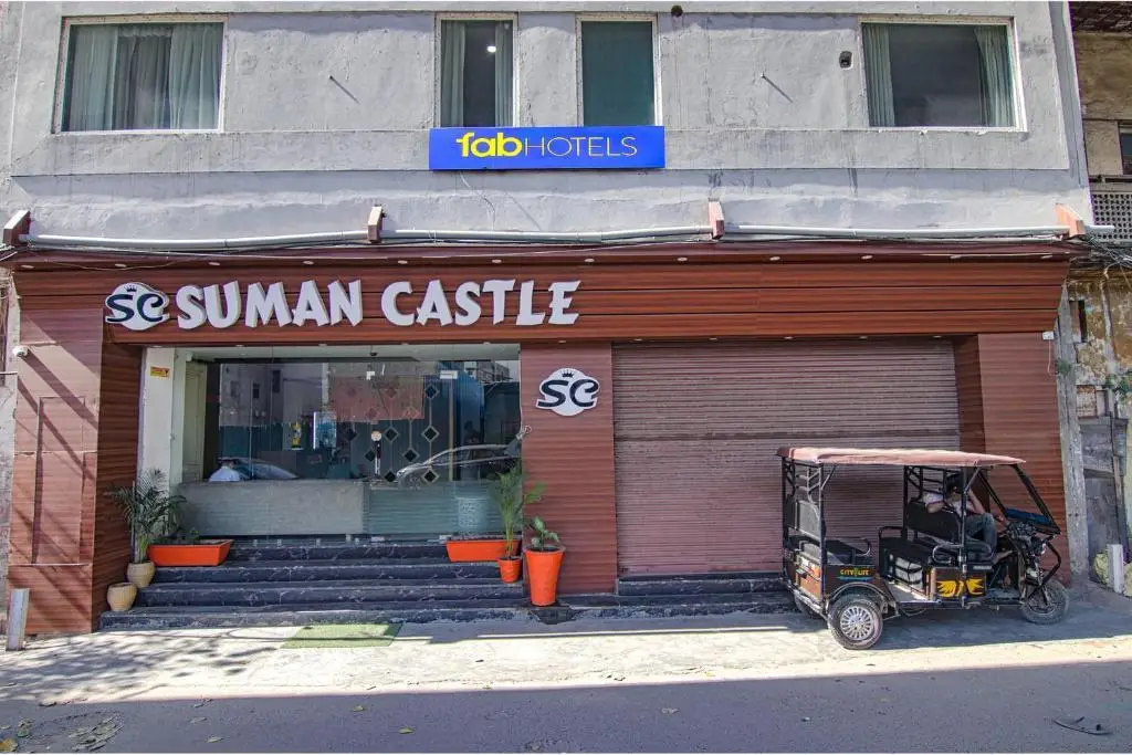Fabhotel Suman Castle — фото 1