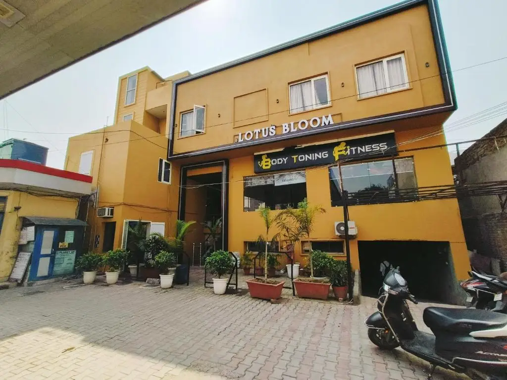 Hotel Lotus Bloom — фото 1