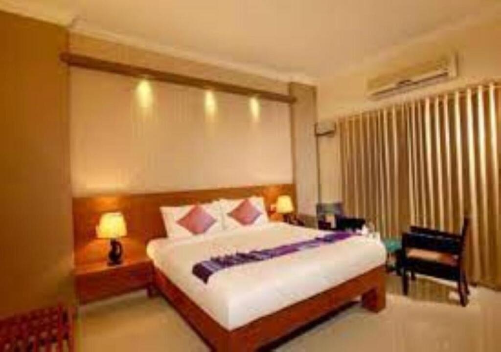Ангамали: Hotel Abaam Casa