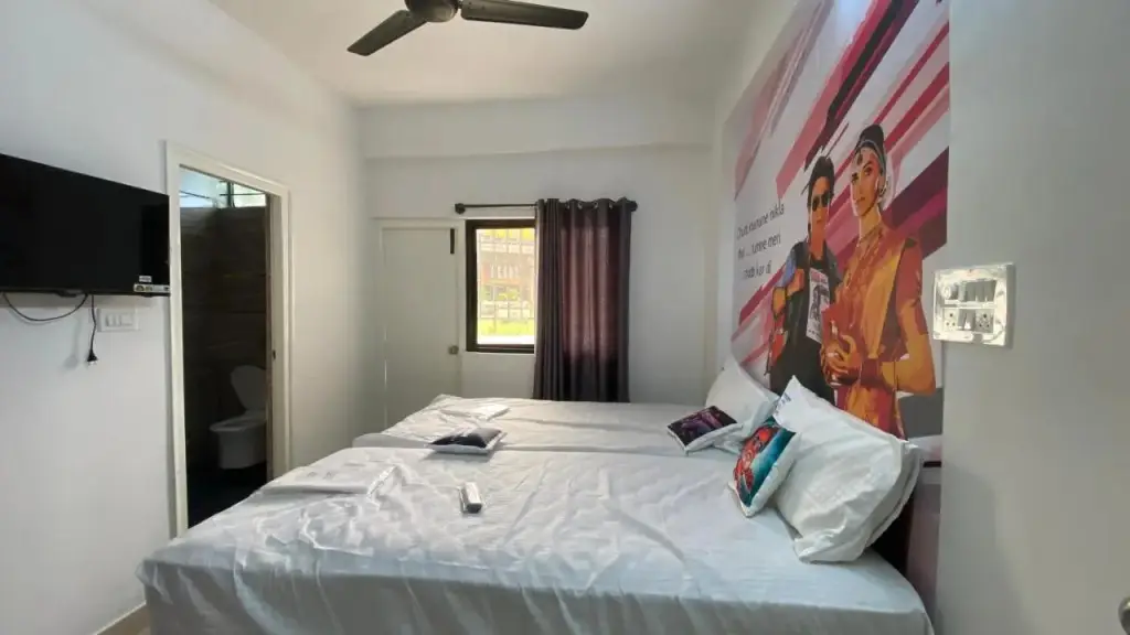 Бангалор: Co-Live Royal Homes C Suites Business Hotels