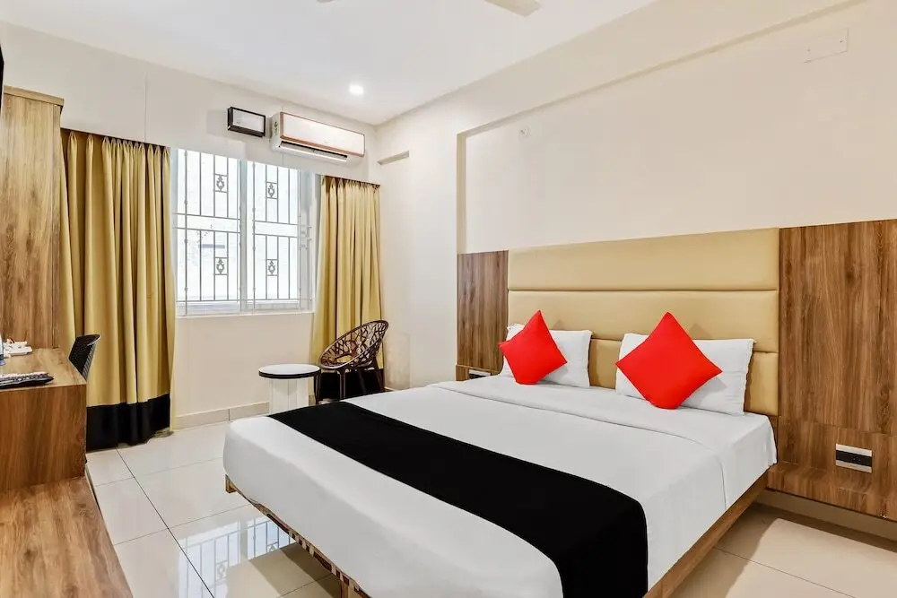 Бангалор: Treebo Silver Key, Marathahalli