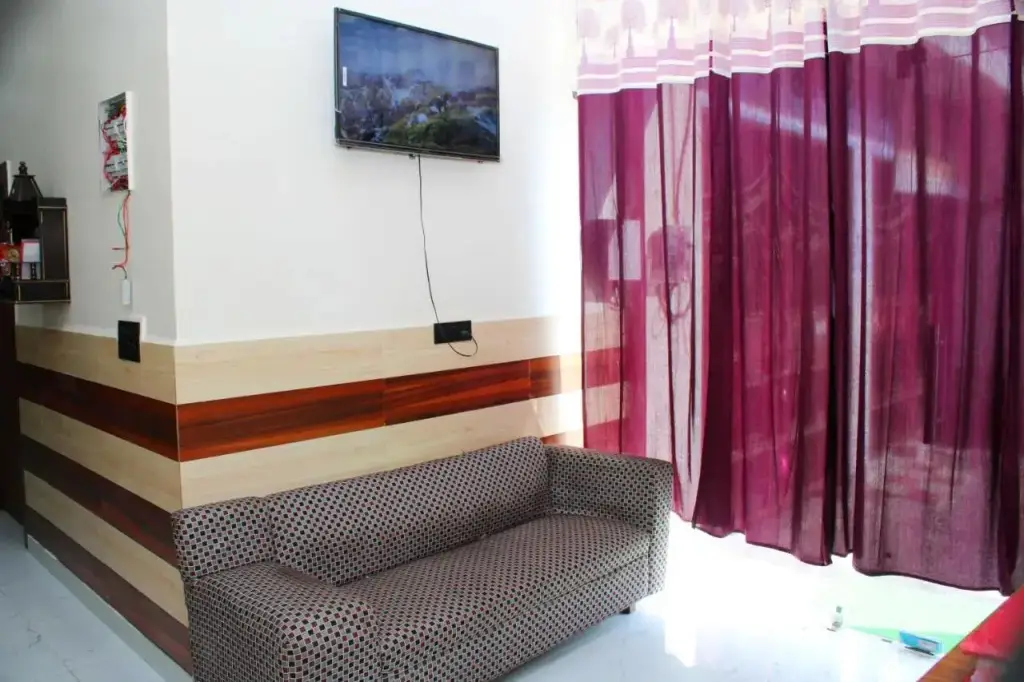 Буландшар: Oyo 701356 Hotel Townhouse