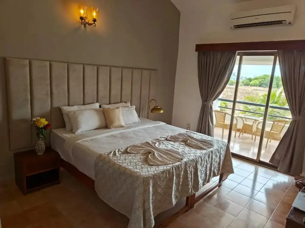Luisa By the Sea SUITES & SEA FRONT ROOMS — фото 1