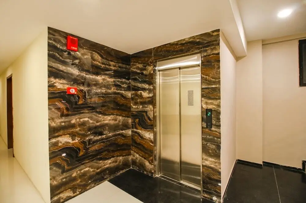 Бхопал: Fabhotel Divine Casa