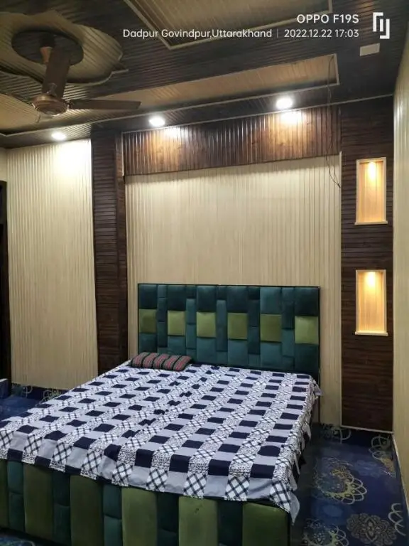 Бахадрабад: OYO 80608 K Krishna Residency