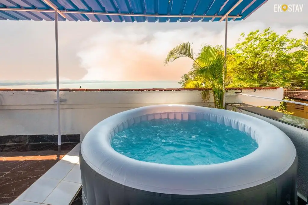 Нерул: EKOSTAY - Athens Villa