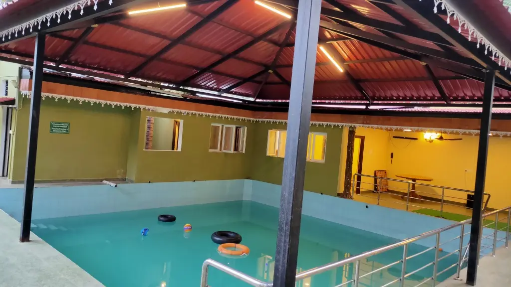 Виджаямангалам: Royal Castle Farm Stay Resort