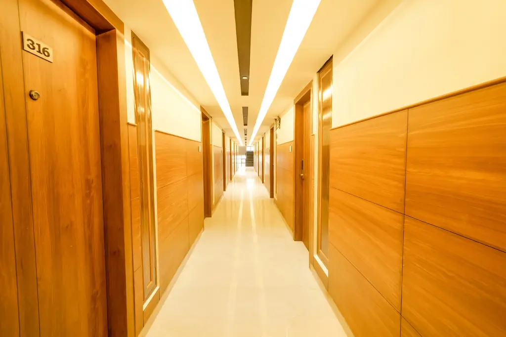 Бангалор: Fabhotel Royale Basant Residency