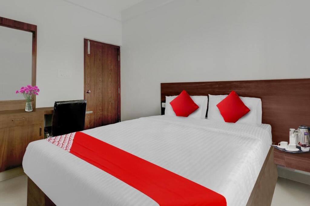 Бангалор: OYO Flagship 805935 Whitefield Suites