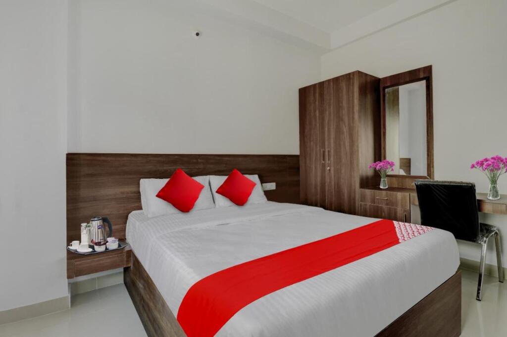 Бангалор: OYO Flagship 805935 Whitefield Suites