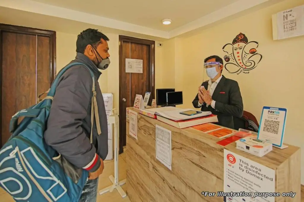 Вриндаван: OYO Flagship 808003 Hotel Bhavya Inn
