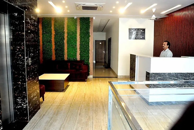 Зиракпур: KD Residency