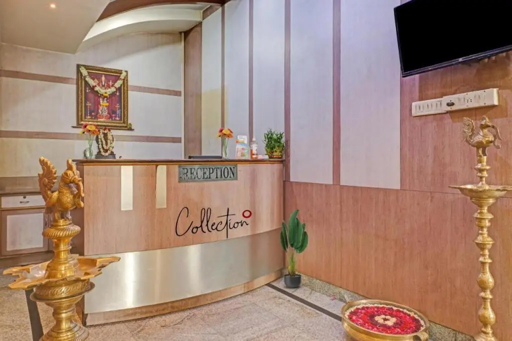 Бангалор: OYO Collection O 16107 N R Residency