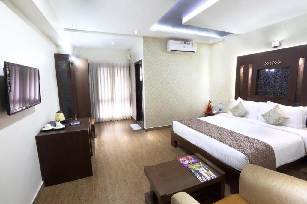 Бангалор: R D Suites Koramangala