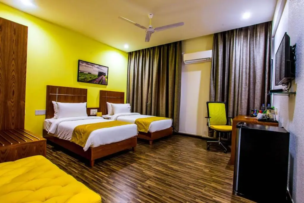 Бангалор: Northern Suites @ E Block