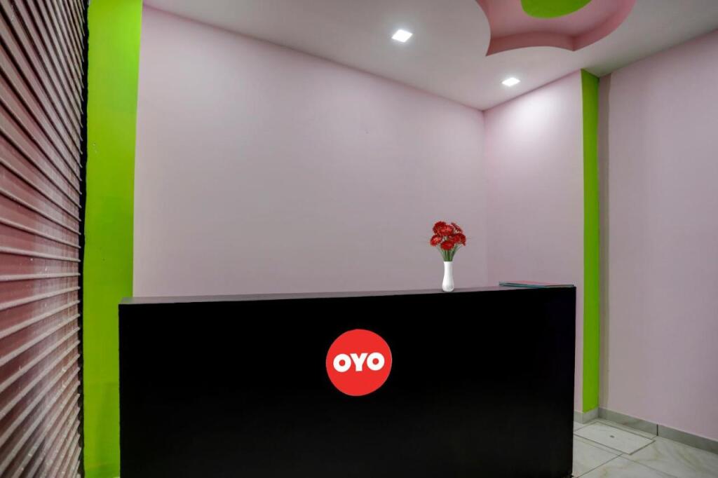 Барейлли: OYO Flagship 702327 D.S. Guest House