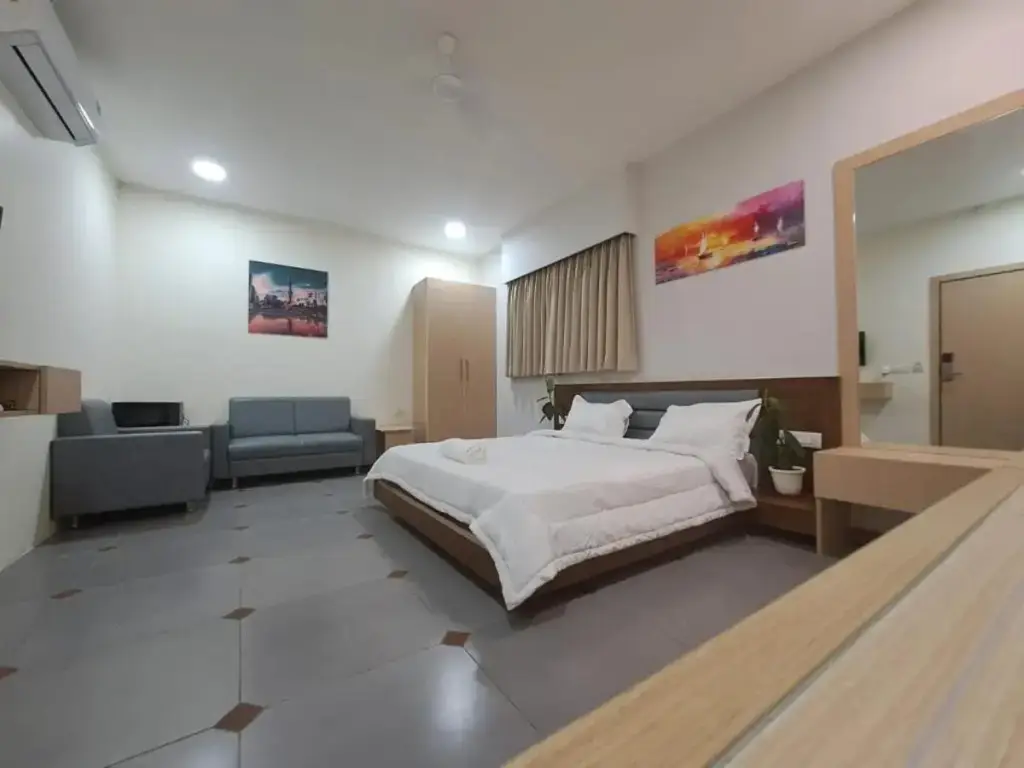 Вадодара: OYO 89269 Hotel Atithi