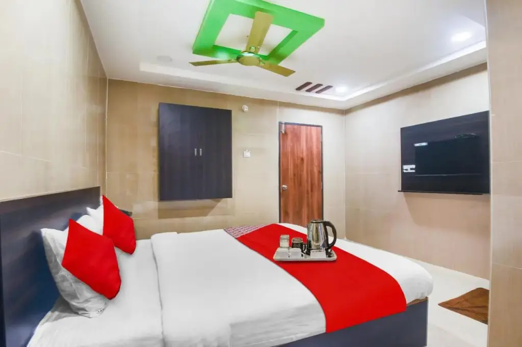 Варангал: OYO 701257 Lakshmi Inn
