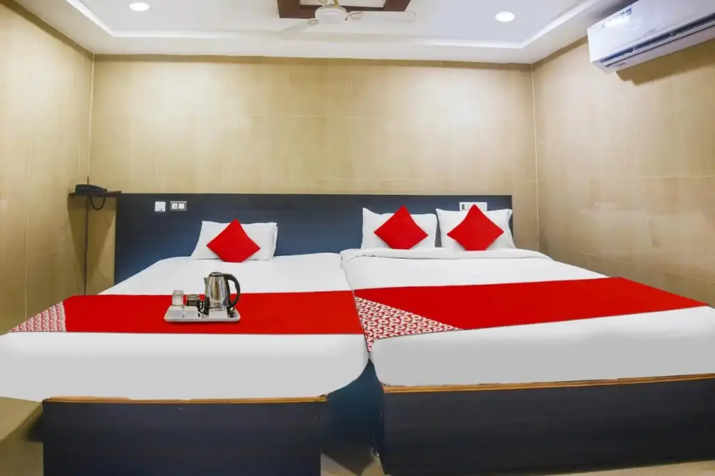 Варангал: OYO 701257 Lakshmi Inn
