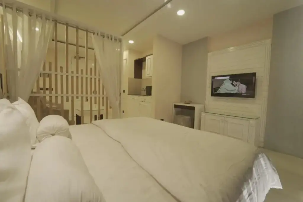 Зиракпур: Hotel Myst