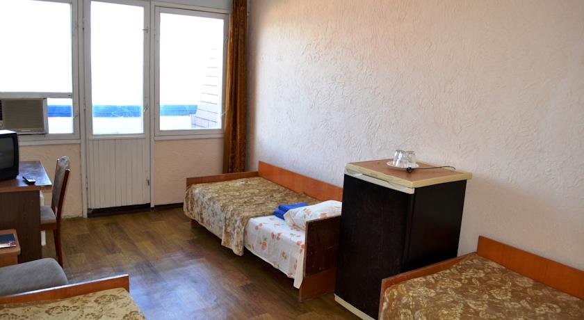 Алушта: Morskoy Hotel