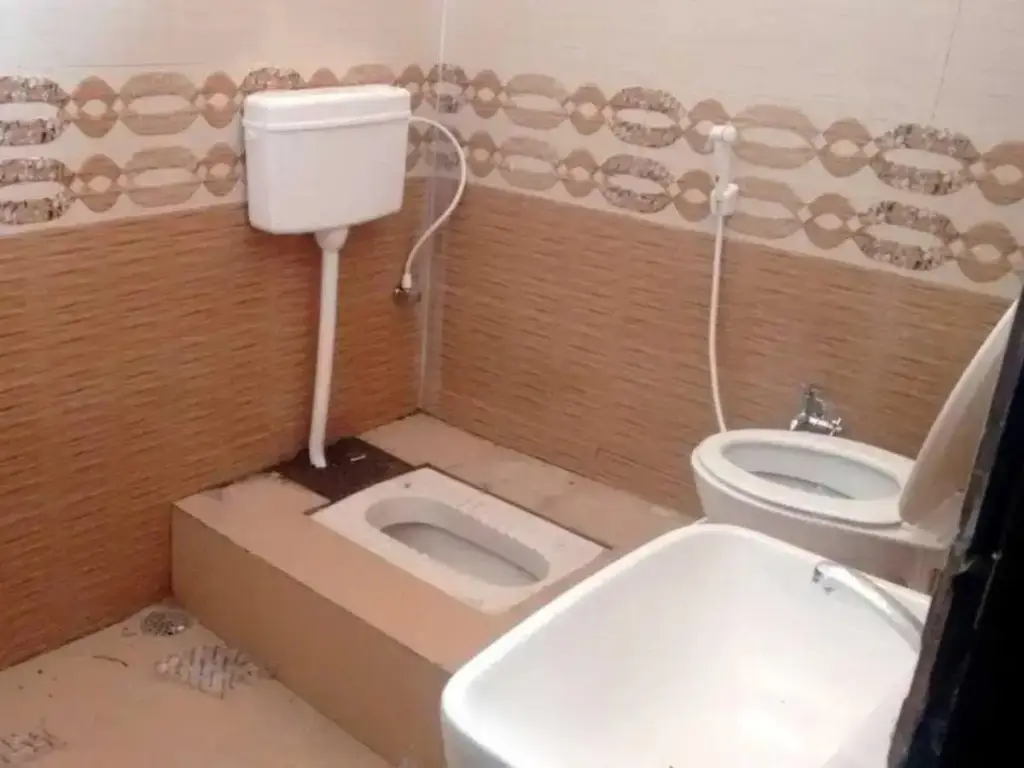 Биджнор: OYO 807625 Aarav Guest House