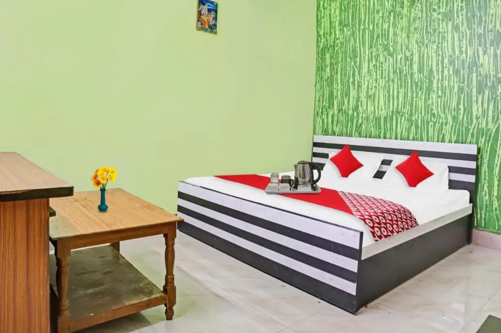 Bilaspur: OYO Flagship 703015 New Sd Palace