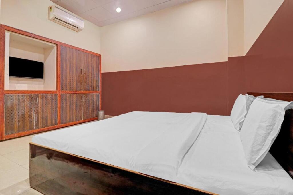 Биджнор: OYO Flagship 703624 Hotel Lord Shiva