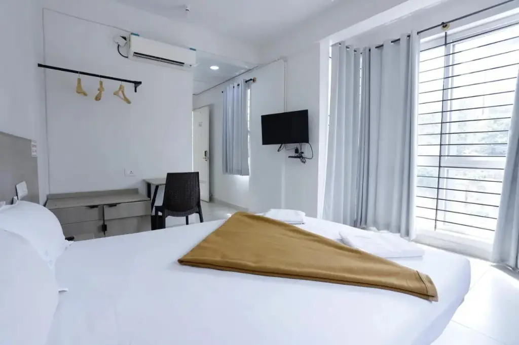 Бангалор: Hotel Gurudev Residency