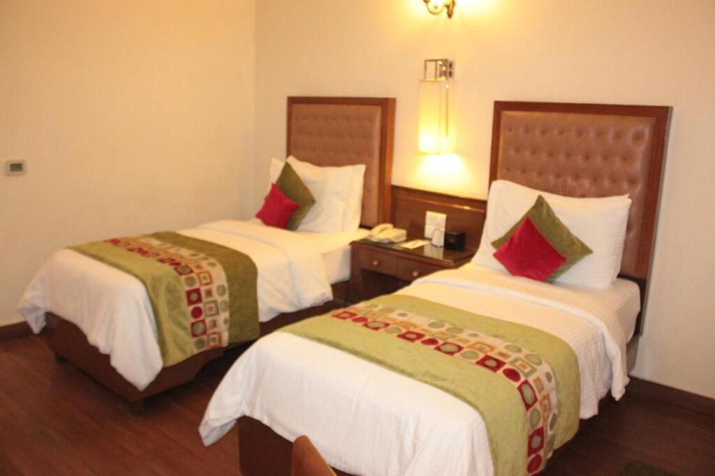 Амритсар: Golden Tulip Grand Legacy