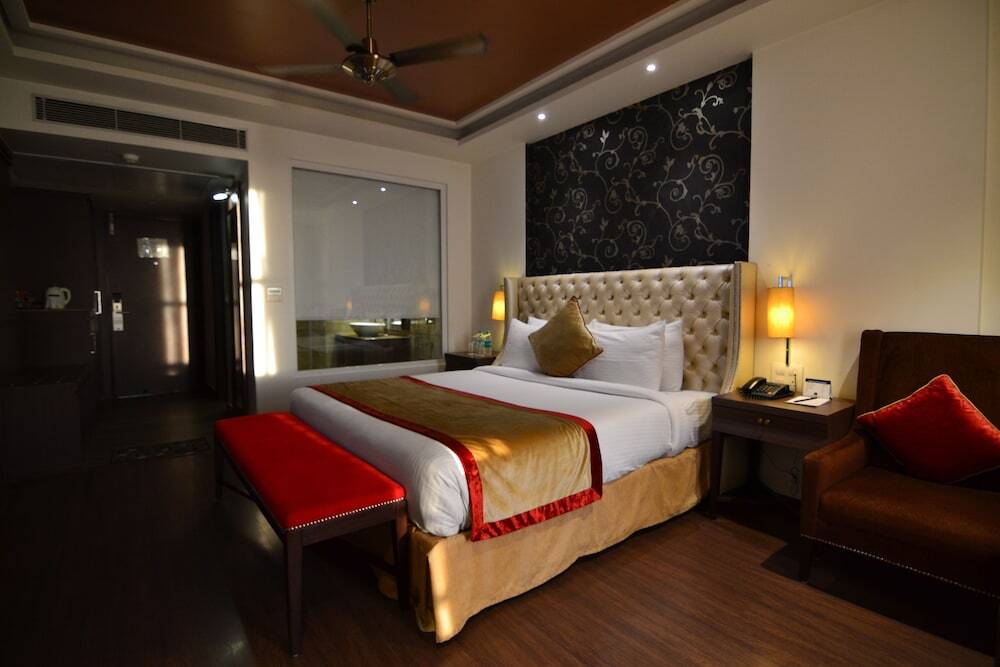 Кангра: Best Western Indraprastha Resort And Spa