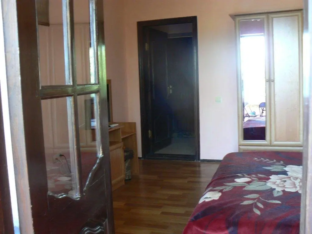 Алушта: Guesthouse Flamingo