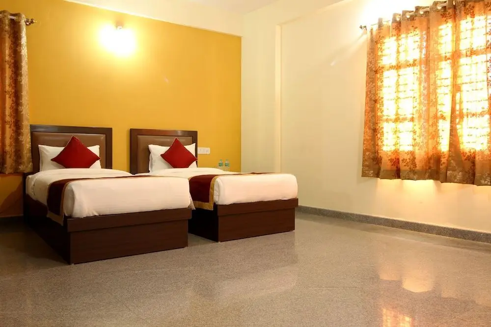 Бангалор: Oyo 6633 The Banjaara Suites