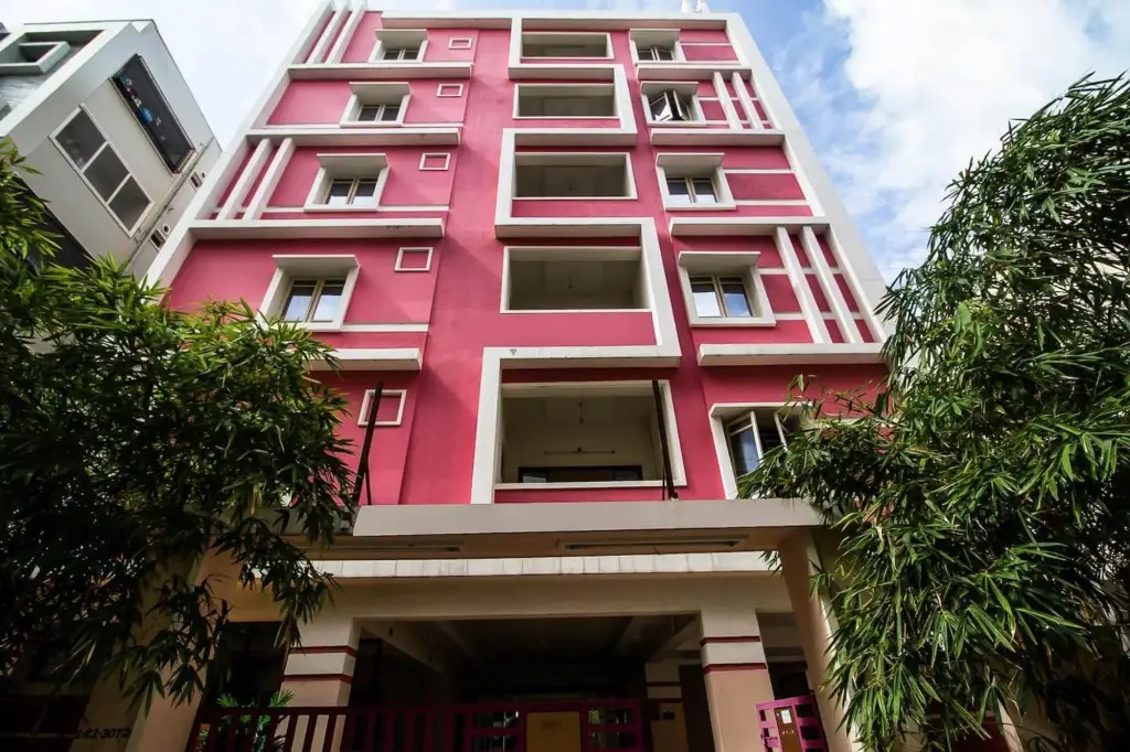 Хидерабад: Hallmark Inn @ Kukatpally