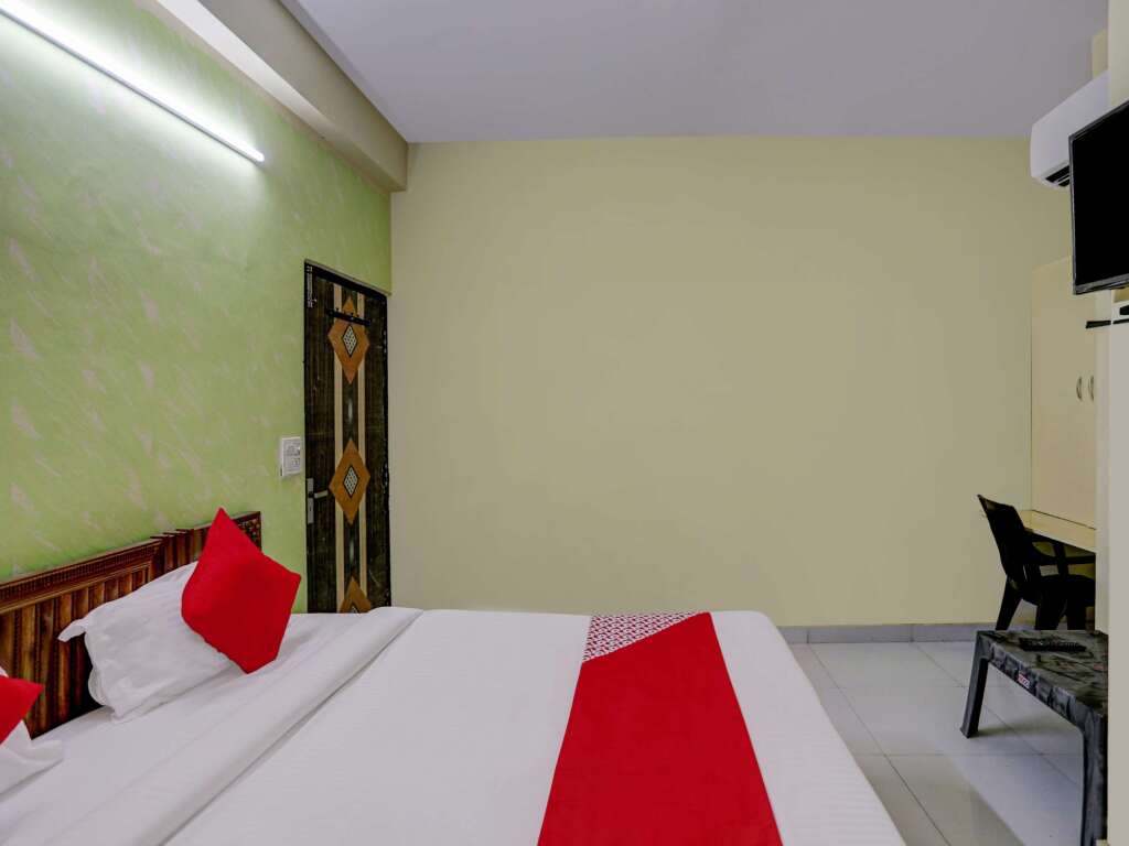 Большая Нойда: Oyo 75124 Hotel Rama Deluxe