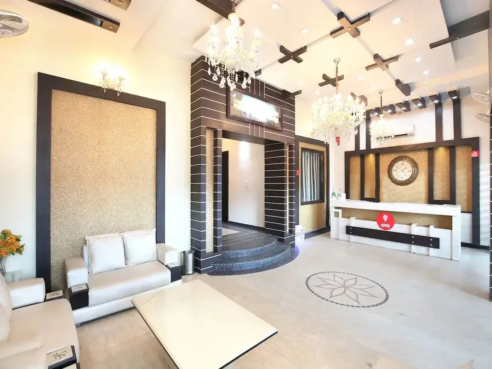 Амритсар: Capital O 9235 Hotel Nayyar