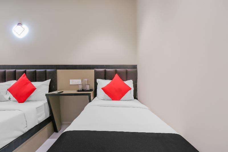 Мумбаи: Capital O 80005 Hotel Prime Land