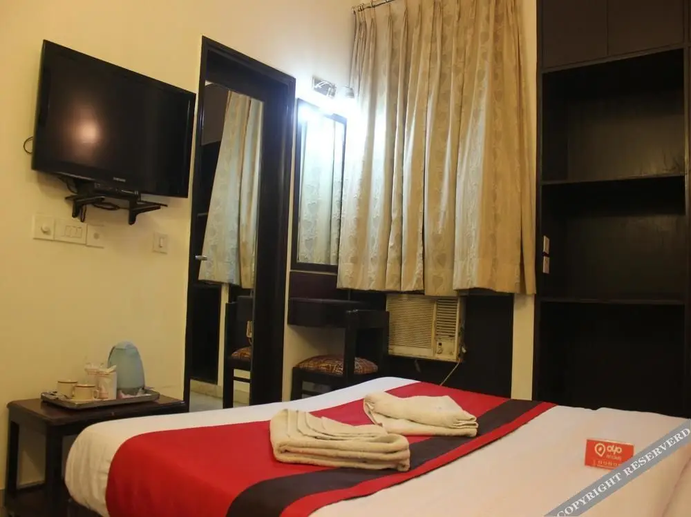 Нью-Дели: Oyo 518 Hotel Sundeep Inn
