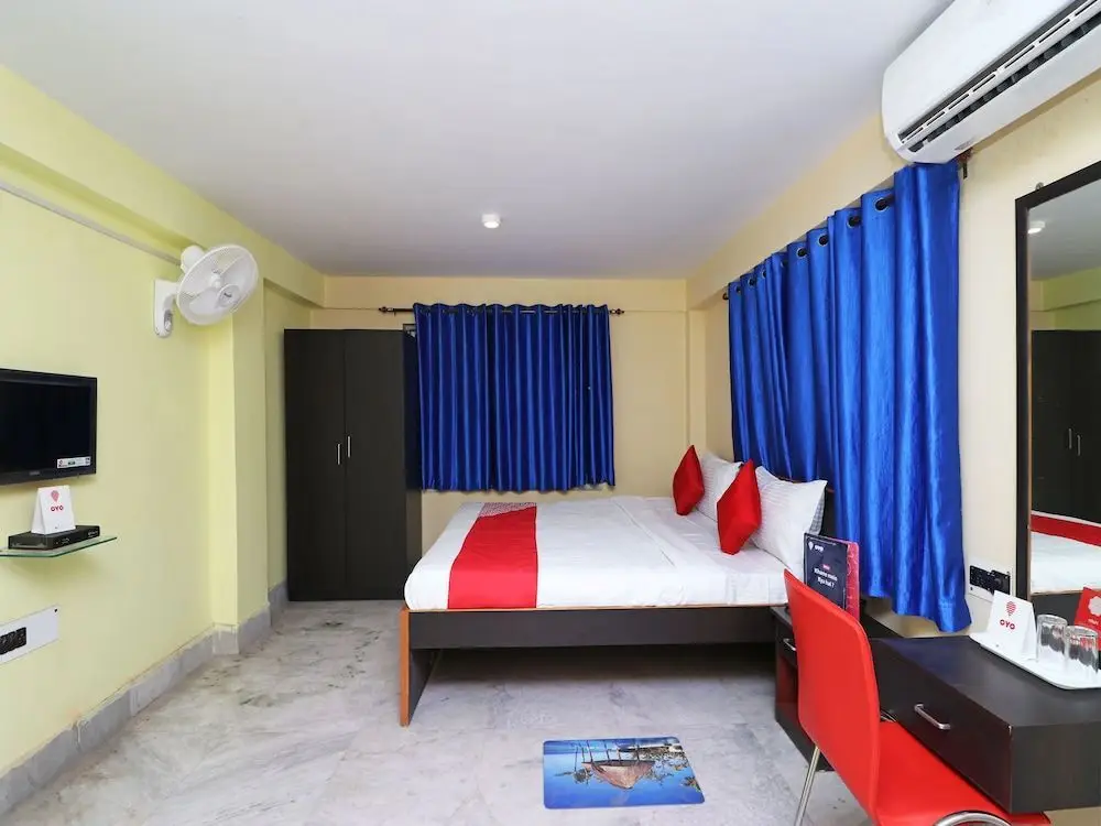 Колката: Oyo 11530 Maa Tara Guest House