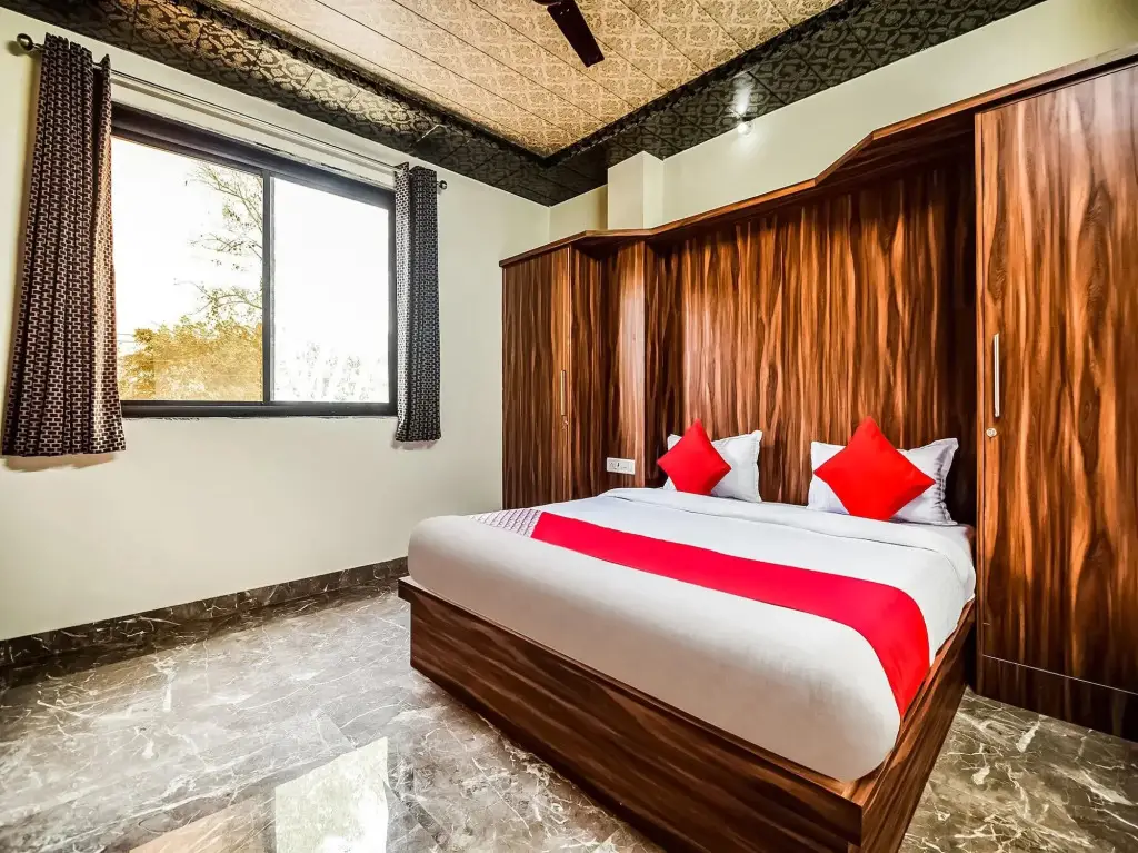 Кота: Eleven 43 Suites by OYO Rooms