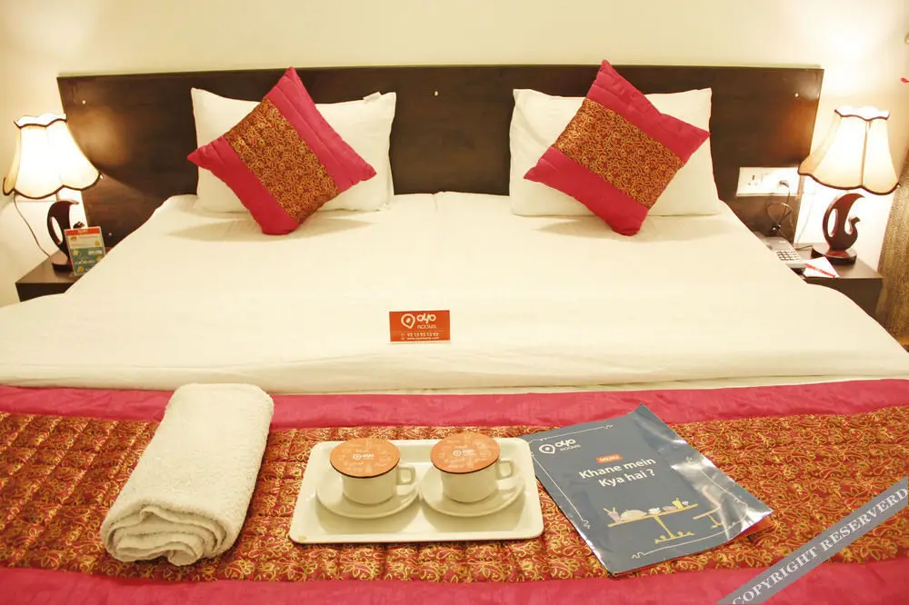 Нойда: Oyo Rooms Noida City Centre 208