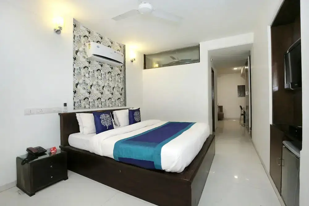 Панчкула: OYO 1496 Hotel Sky 5