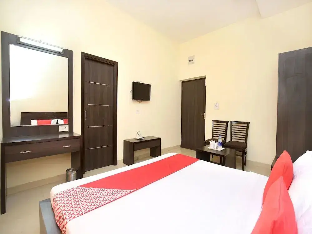 Амритсар: Oyo 15534 Hotel Milan Palace