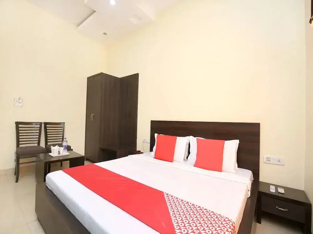 Амритсар: Oyo 15534 Hotel Milan Palace